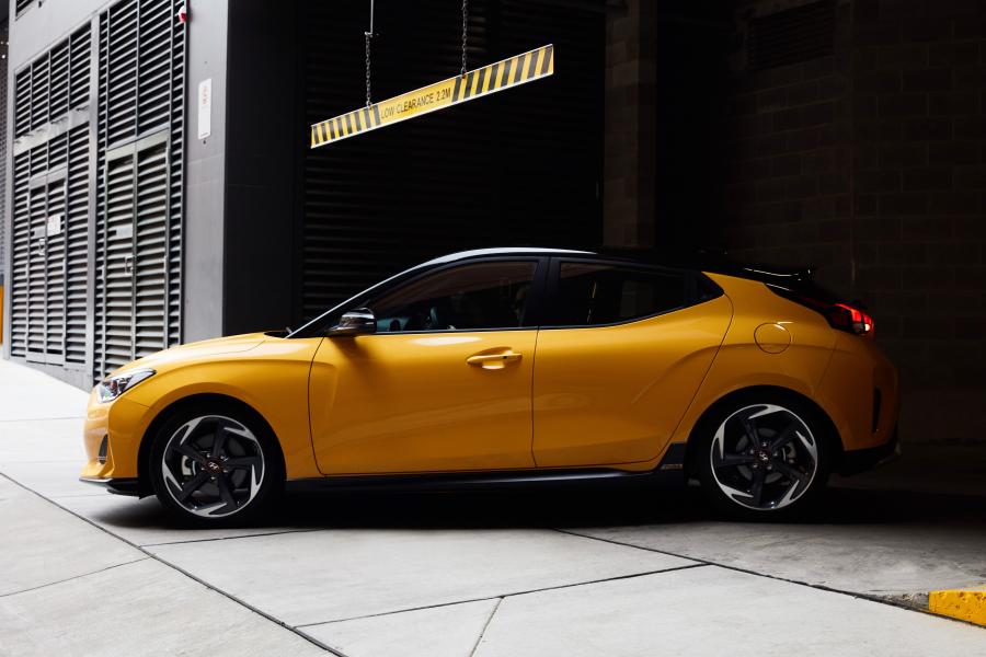  Hyundai Veloster Turbo Premium 2019 года  (AU) (фото 23 из 41)